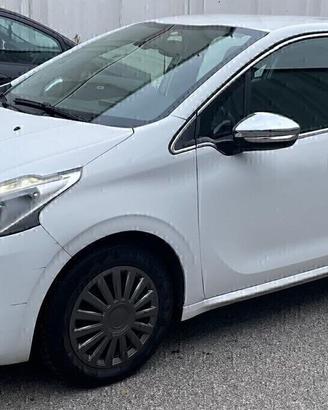 Peugeot 208 PureTech 82 5 porte Active