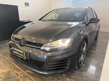 Volkswagen Golf 2.0 TDI DSG Highline BlueMotion Te