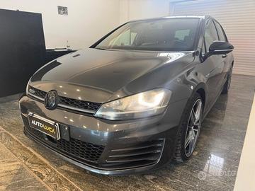 Volkswagen Golf 2.0 TDI DSG Highline BlueMotion Te