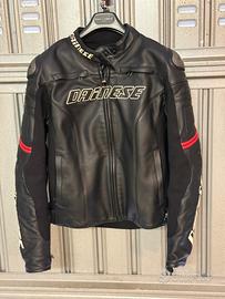 Tuta in pelle nera Dainese racing