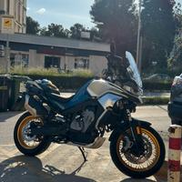Cfmoto 800 mt
