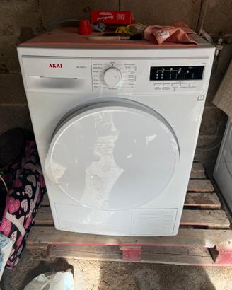 Asciugatrice akai