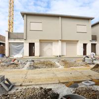 VILLA A SCHIERA A CALDERARA DI RENO