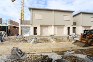 VILLA A SCHIERA A CALDERARA DI RENO