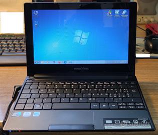 Acer Netbook eMachines 355 Atom N455 HD 250 10.1"