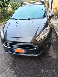 SUPER BELLA FORD FIESTA GPL