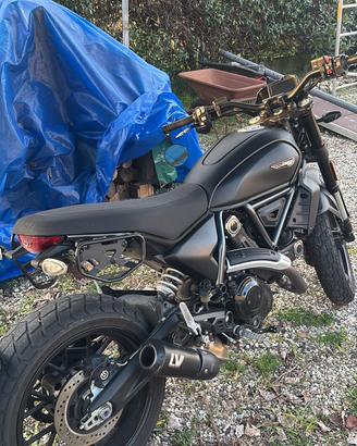 Scrambler 800 icon dark 2025