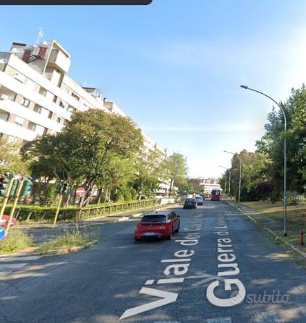 Singola spinaceto con posto auto