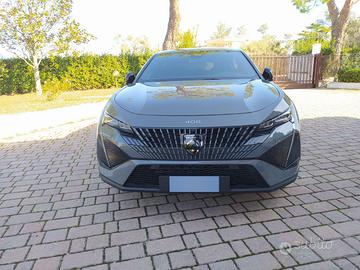 Peugeot 408 GT Plugin Hybrid 180 e-EAT8 01/2024