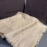 Louis Vuitton Scialle Monogram