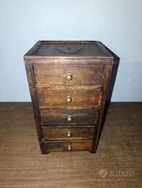 Mini cassettiera in legno stile vintage