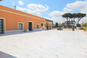 NEGOZIO A ROMA