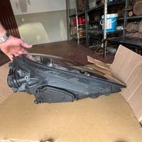 faro Porsche Chayanne