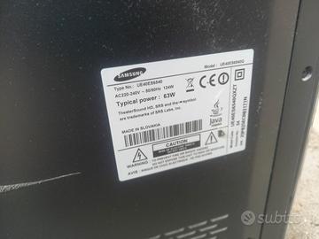 tv Samsung 40" con piede originale 