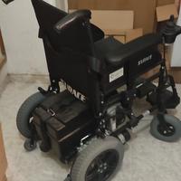 Sedia a rotelle motorizzata