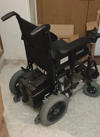 Sedia a rotelle motorizzata