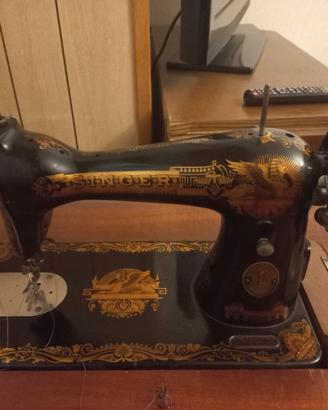 MACCHINA DA CUCIRE Singer '900 antica