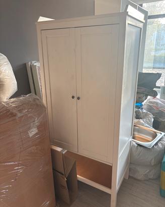 Armadio ikea Sundvik