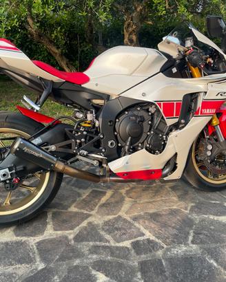 Yamaha YZF R1 - 2023