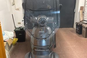 Scooter elettrico “VELECO GRAVIS”