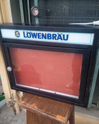 vetrinetta Lowenbrau