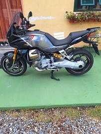 MOTO GUZZI V 100 MANDELLO S