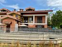 4-locali-a-leini