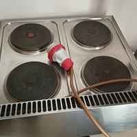 piano cottura 4 fuochi