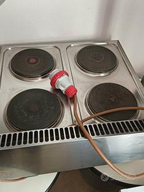 piano cottura 4 fuochi