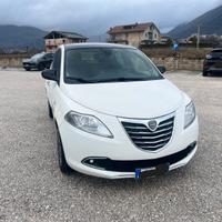 Lancia Ypsilon 1.3 MJT 16V 95 CV 5 porte S&S Plati
