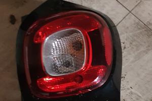 Stop posteriore dx smart ultimo modello