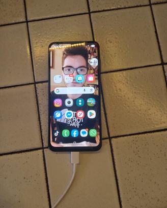 cellulare samsung  a 16