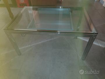 TAVOLINO IN CRISTALLO E METALLO
