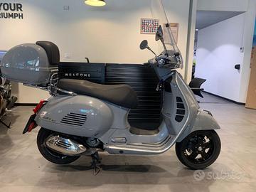 VESPA GTS 300 SUPER TECH