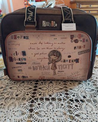 borsa ANEKKE