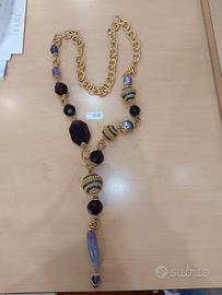 Collana alta bigiotteria. Nuova chiusura attività.