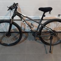 Mountainbike Trek Xcaliber 7