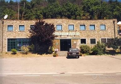 Immobile di 1397 m² con più di 5 locali a Monterch