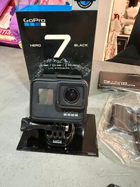 GoPro  HERO 7 black + accessori