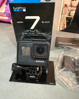 GoPro  HERO 7 black + accessori