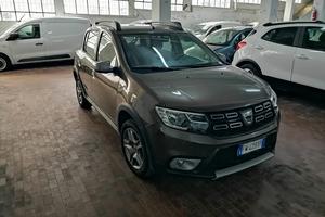 Dacia Sandero Stepway 09 TCE 12VT-GPL Prestige