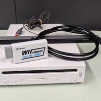 Nintendo Wii + adattatore HDMI, senza controller