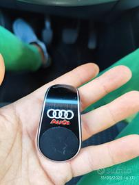 porta cellulare magnetico 