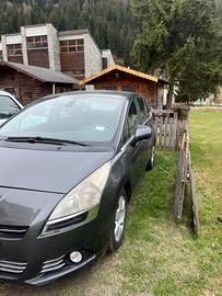Pegeout 5008