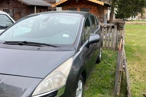 Pegeout 5008