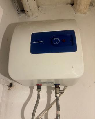 Scaldabagno Ariston
