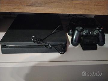 ps4 1 tera con 2 joysticks 