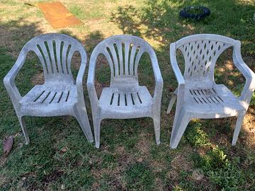 Sedie in plastica da giardino