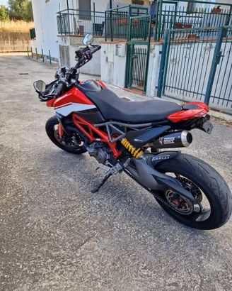 Ducati Hypermotard 950