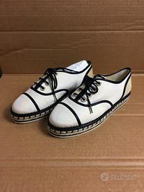 Scarpa bassa Chanel suola dettaglio in canapa
